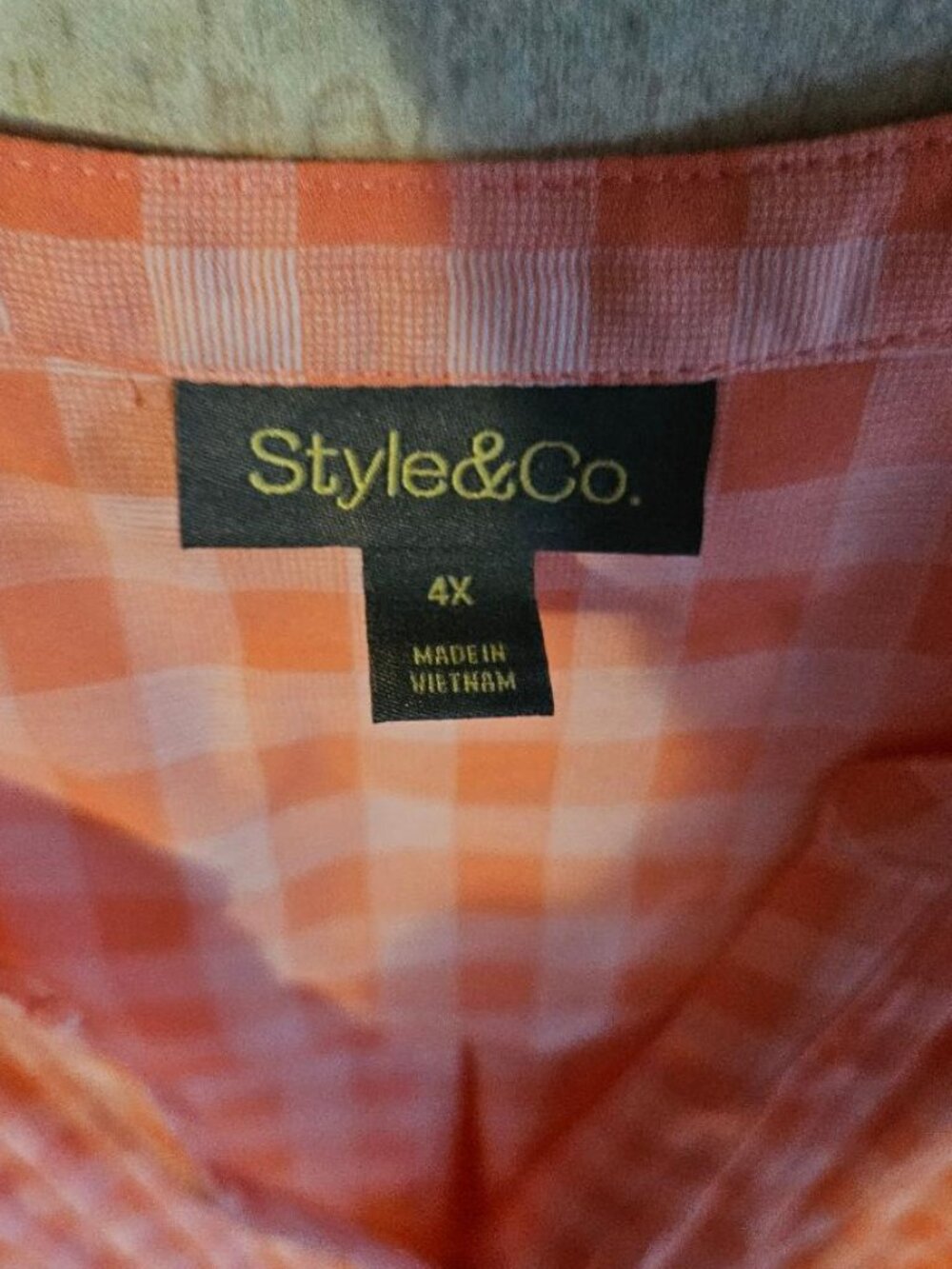 Share Macys Style & Co Gingham Pintuck Blouse Women's 4X(26/28) - Picture 7 of 8